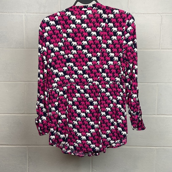 Crown & Ivy Women's Elephant Print Button Down Top SMALL Roll Tab Sleeves V-neck - Picture 5 of 7